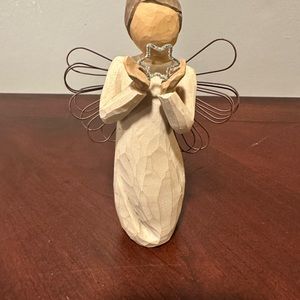 Willow tree angel figure. Bright star. Great condition.